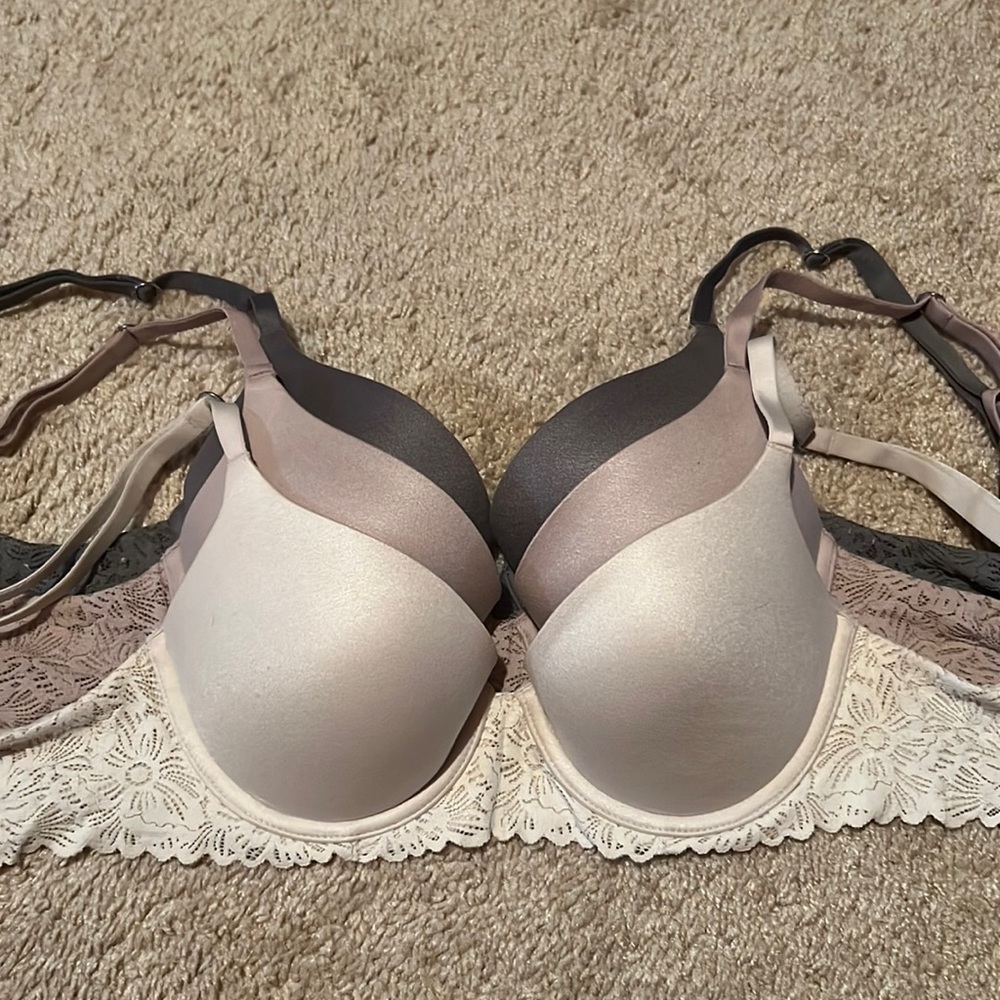 3 Aerie Real Sunnie Demi Bra 💫